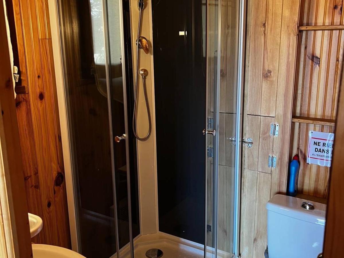 Bas De Chalet Cosy Avec Balcon Et 1 Chambre - Fr-1-593-26 Les Angles  Exteriér fotografie